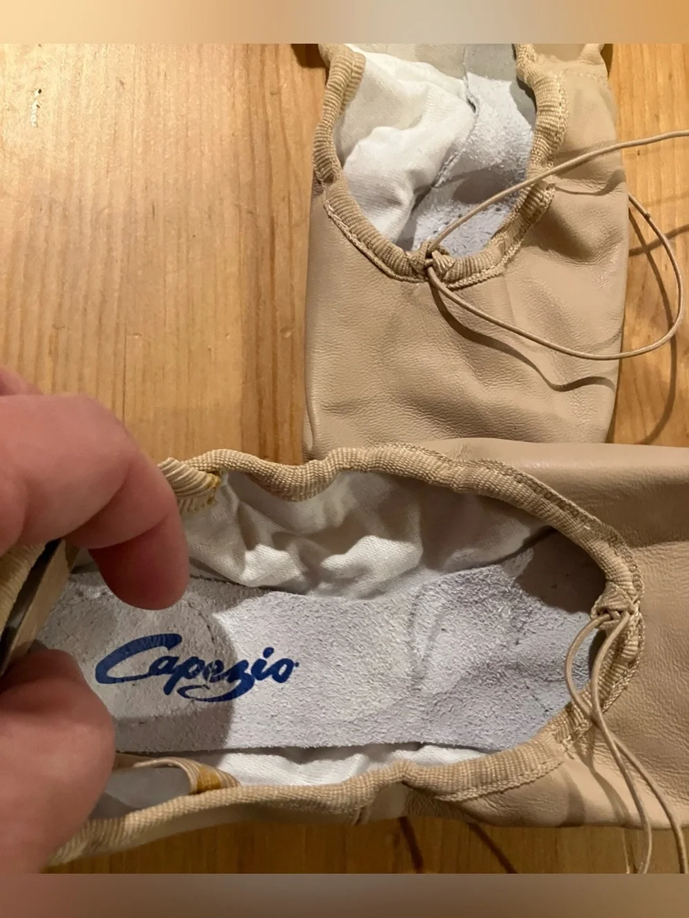 NEW Capezio Ballet SplitSole CG2002 Canvas Ballet Slippers Size 2.5M in Pink/Nud - Picture 6 of 9